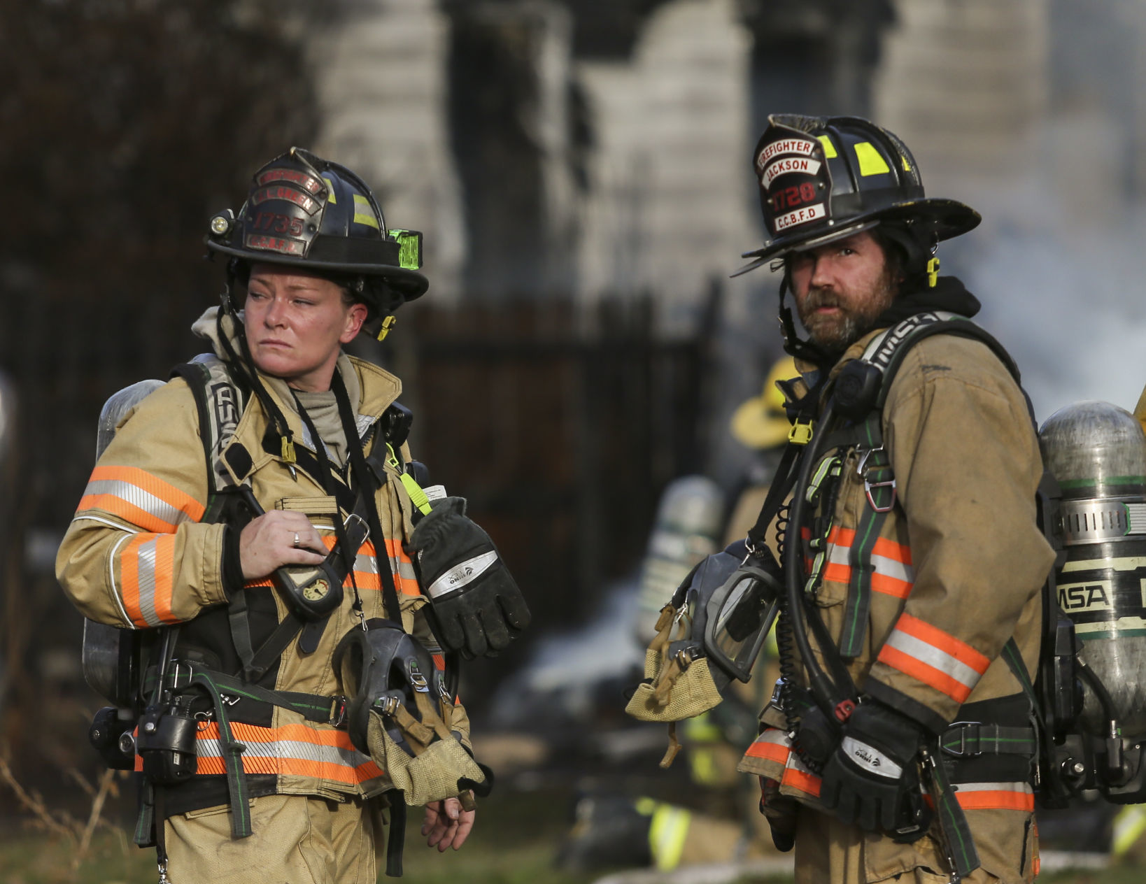 112519-house-fire-jg-07.jpg